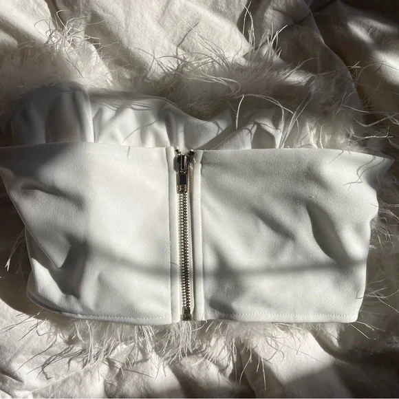 White Feather Strapless Top - Picture 4 of 4